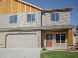 424 19th Ave W UNIT C, West Fargo, ND 58078