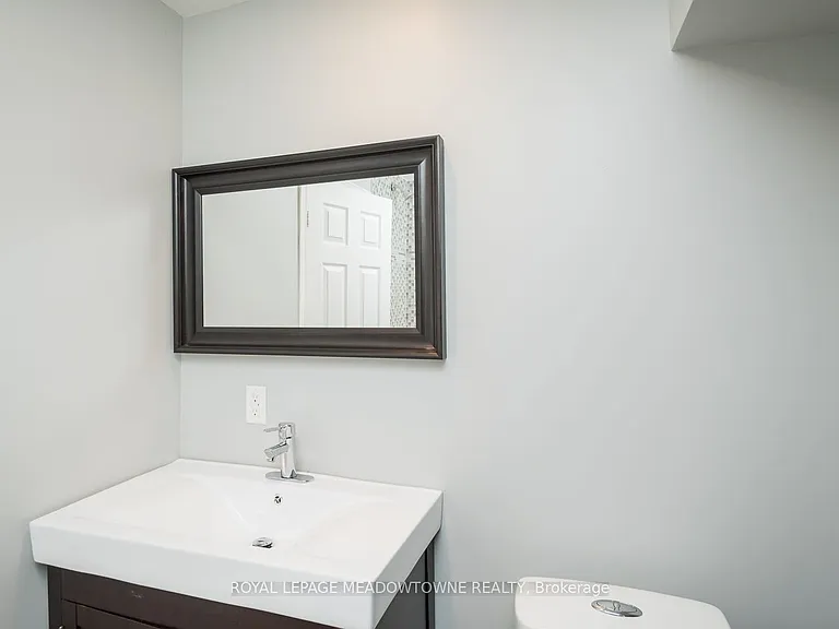 3486 Eglinton Ave W — Photo 30