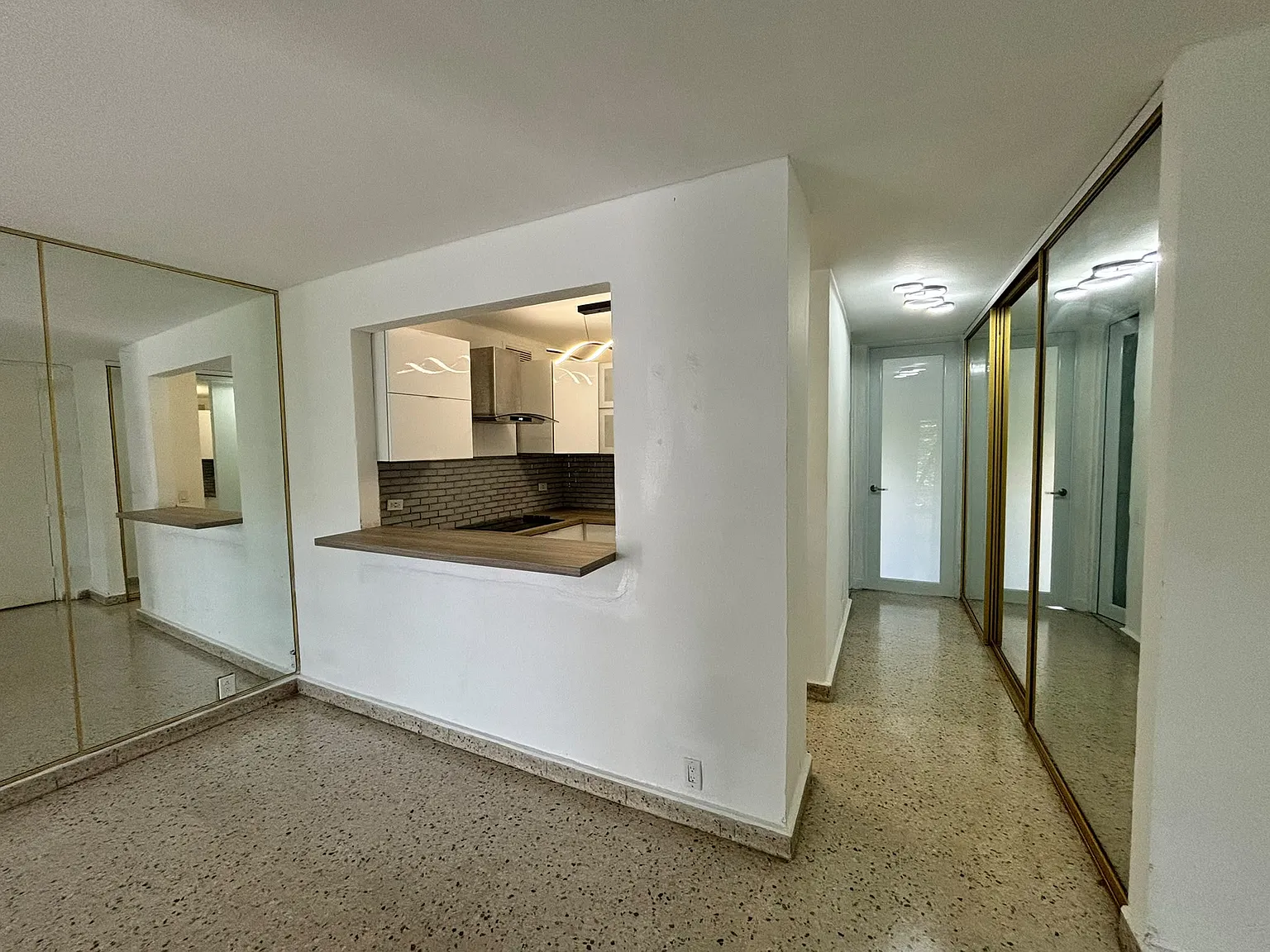 1 bed, $1,600 — Photo 4