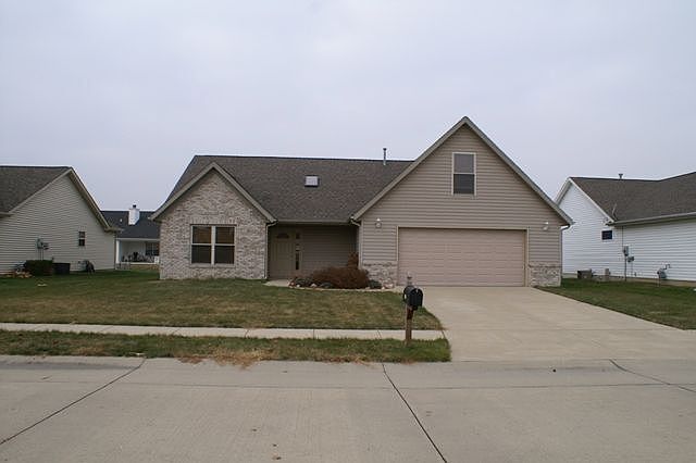 1st image of 4426 N Shining Armor Ln