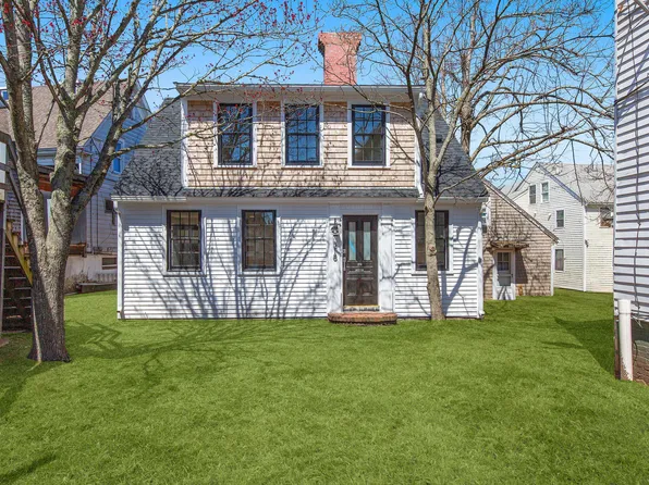 318 Commercial Street #1, Provincetown, MA 02657