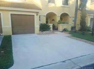137 SW 168th Ter #137, Pembroke Pines, FL 33027
