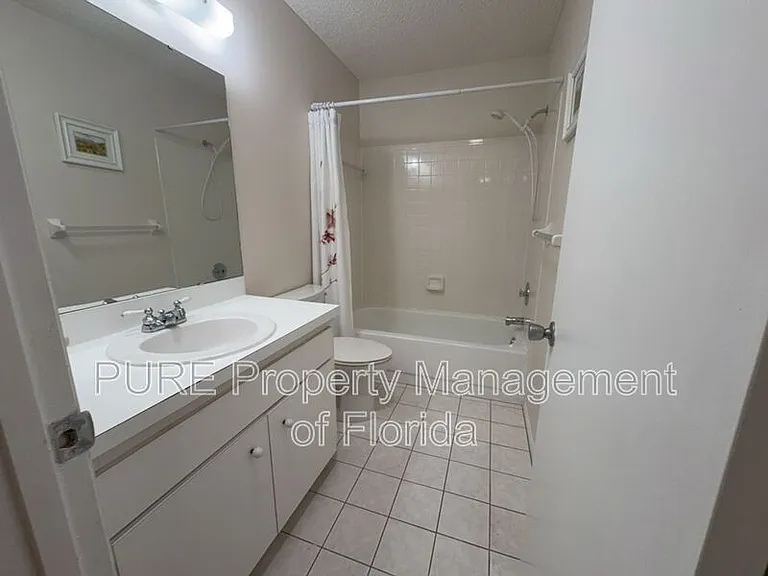 8671 SW 97th St #C — Photo 36