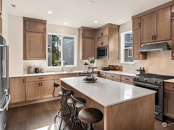 5th image of 14162 271 (Homesite #301) Place NE
