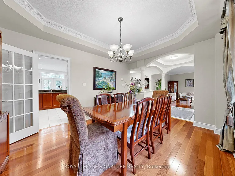 1590 Hallstone Rd — Photo 13