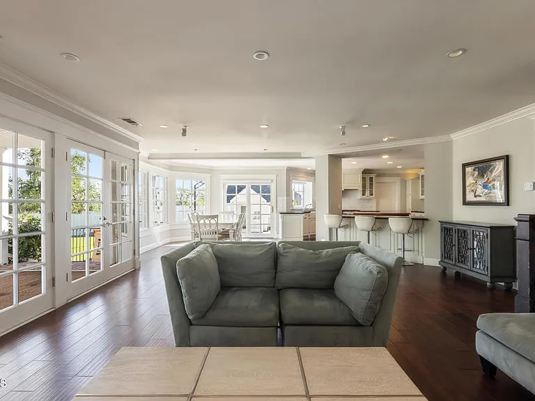 5188 Vista Miguel Dr — Photo 35
