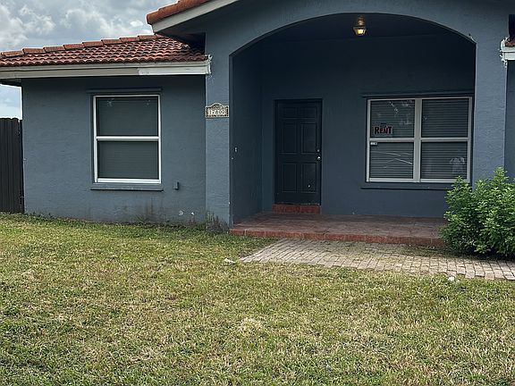 2nd image of 17800 SW 176th St