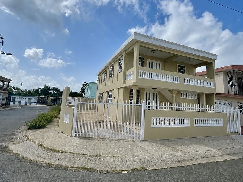 1st image of Jardines De Buenavista A7 Calle #B-apt 1