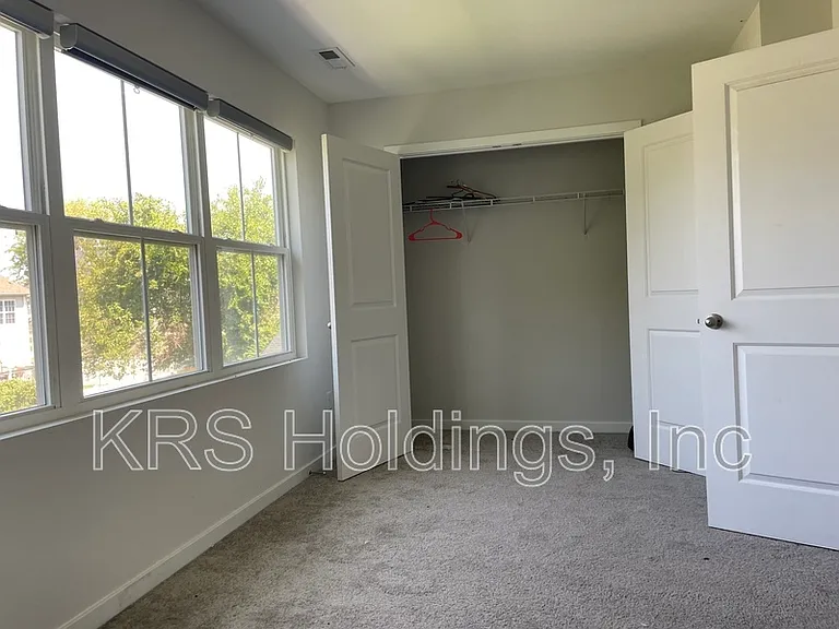 1333 Reservoir Ave — Photo 26