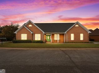1115 Oakpark Dr, McDonough, GA 30253