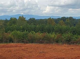 424 Simpson Rd, Mount Airy, NC 27030