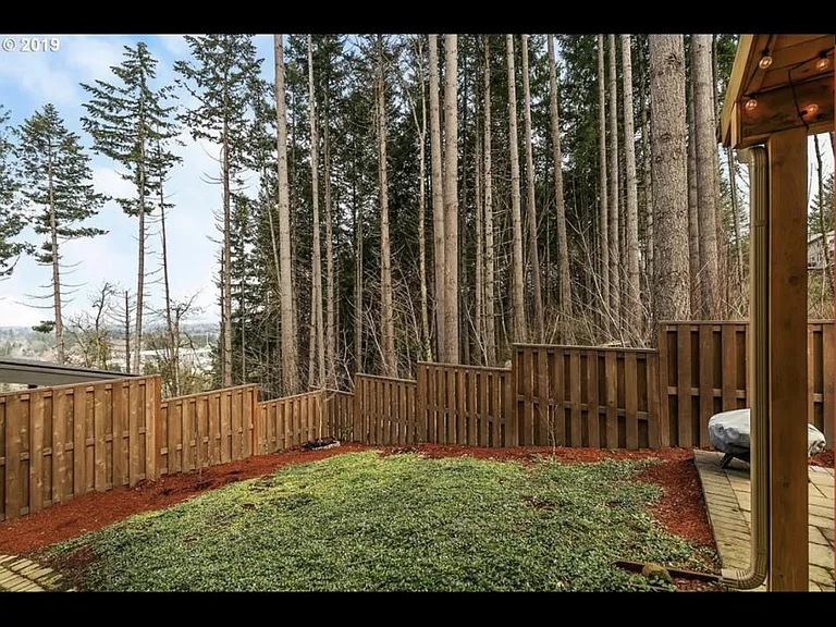 7664 SW 204th Ave — Photo 18