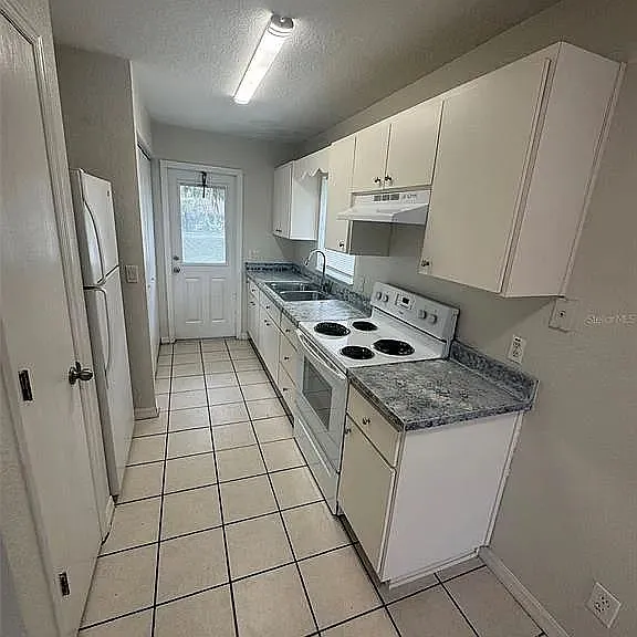 The Flats at Belleview — Photo 7