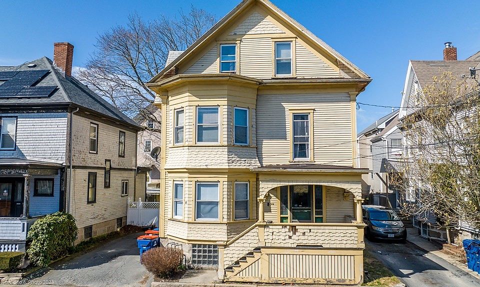 517 Cottage St, New Bedford, MA 02740 Zillow