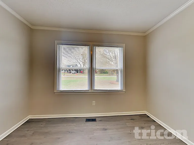 605 Colorado Ct — Photo 42
