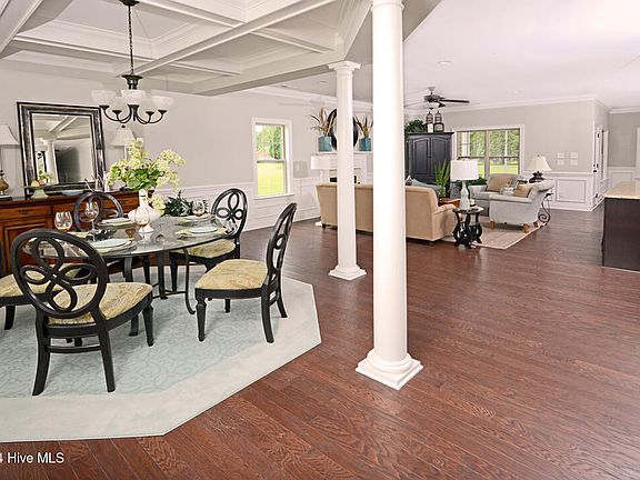 4th image of 1055 Buckley Drive