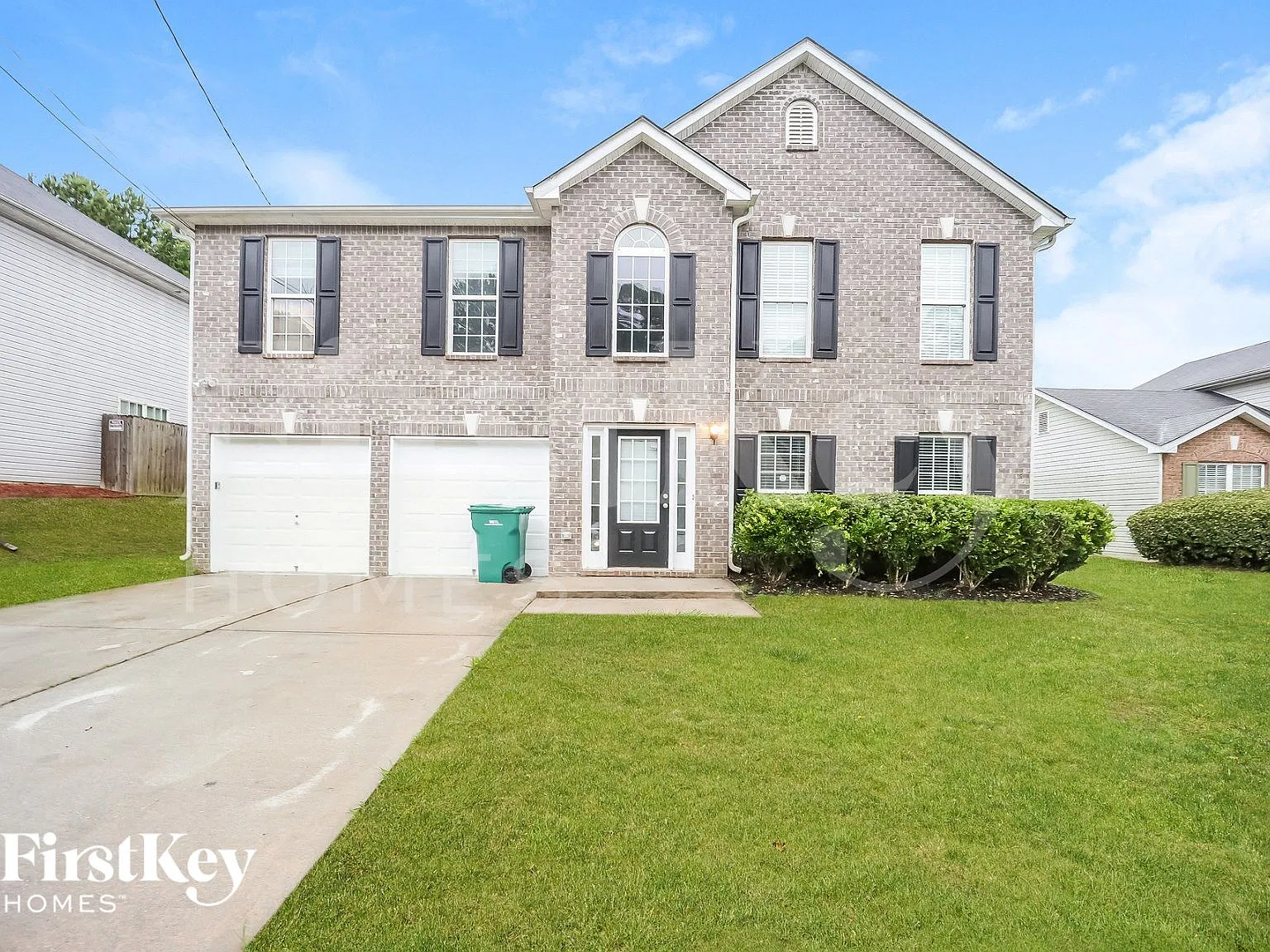 4 bed, 2.5 bath, 3098 sqft, $2,820 — Photo 1