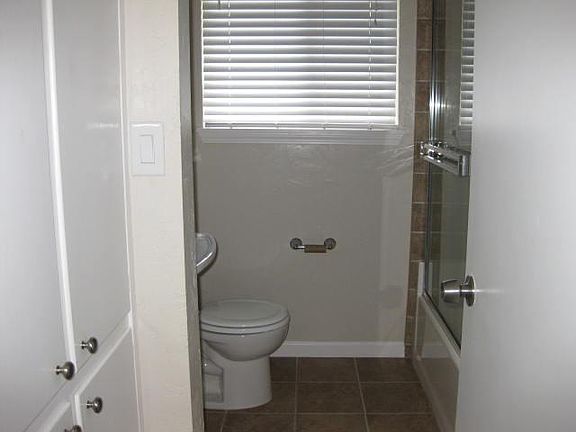 5th image of 1108 Volz Dr #4201
