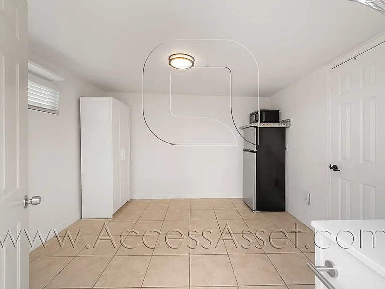 1636 Zoro Way — Photo 27