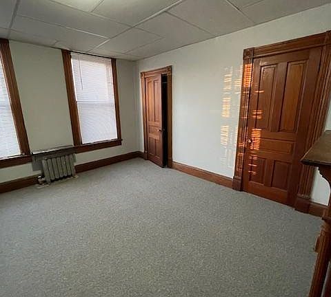 3rd image of 32 N Main St