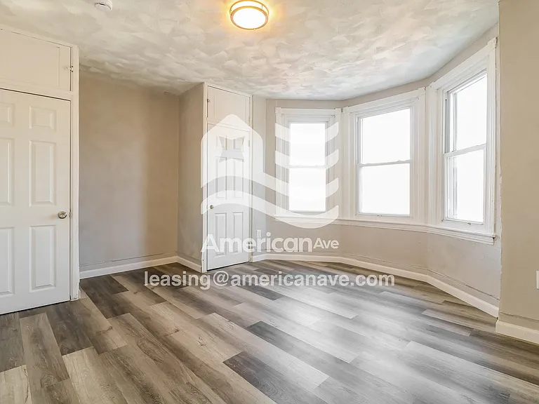 1187314_013_wm_-_bedroom_13575753.jpg