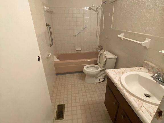 5th image of 7835 N Main St #2