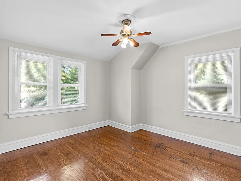 6927 Raymond Ave — Photo 9