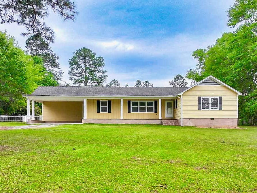 1st image of 62 Crabapple Dr