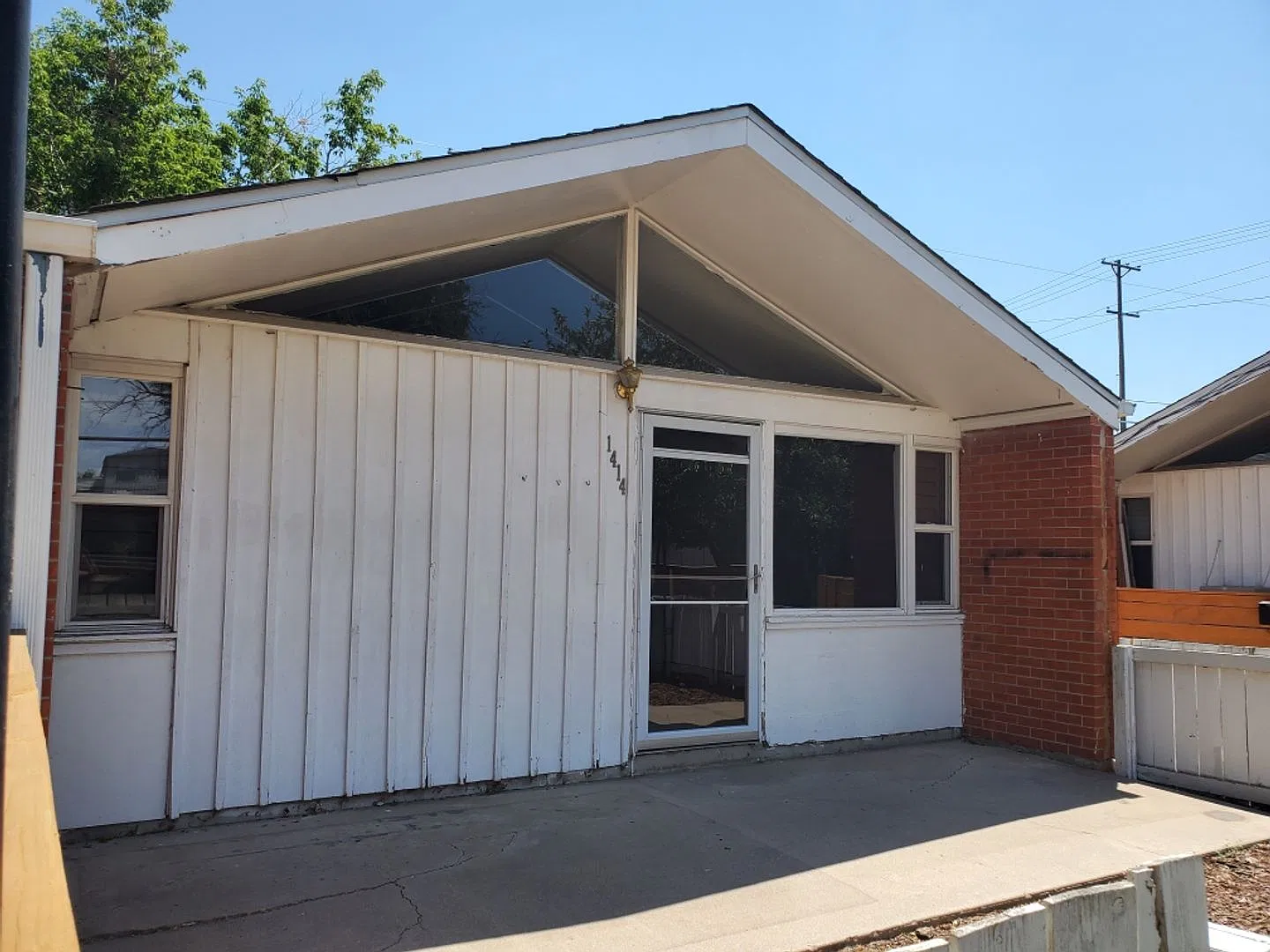 Bright & Comfortable 2BR Home in a Fantastic Denver Location — Photo 2