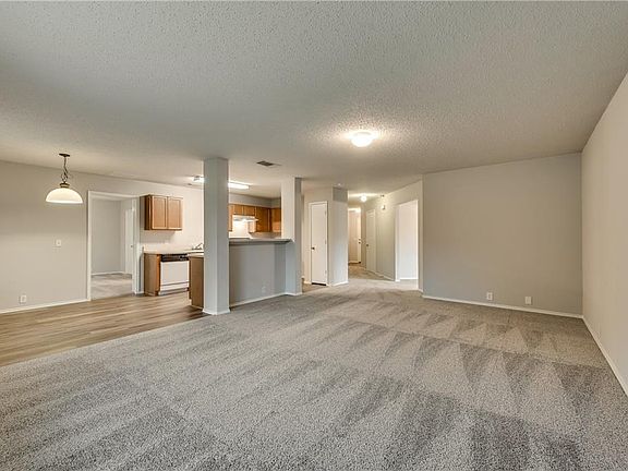 4th image of 1512 Dockside Dr