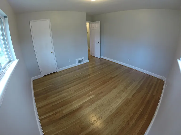 7035 Bradley Cir — Photo 8