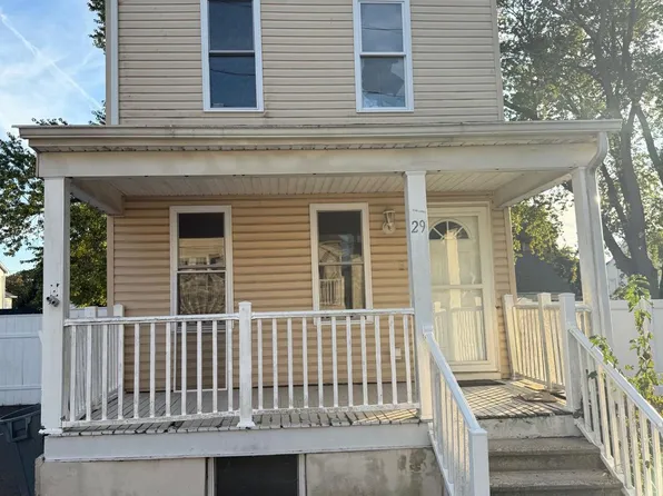 29 Oregon Ave, Hamilton, NJ 08610