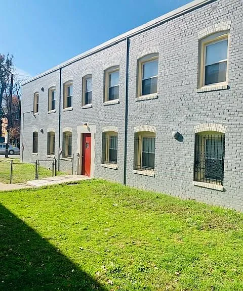 4916 Nash St NE #1 — Photo 2