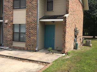 490 S 1st St, Ponchatoula, LA 70454