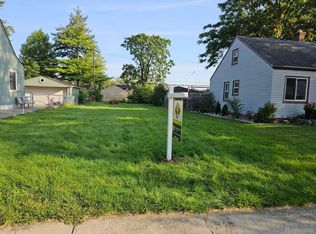 24350 Penn St, Dearborn, MI 48124