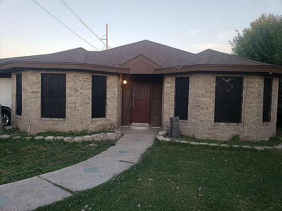 4th image of 4406 Jesenia St
