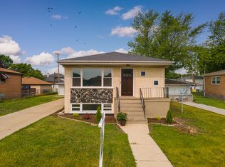 8048 S Oketo Ave, Bridgeview, IL 60455