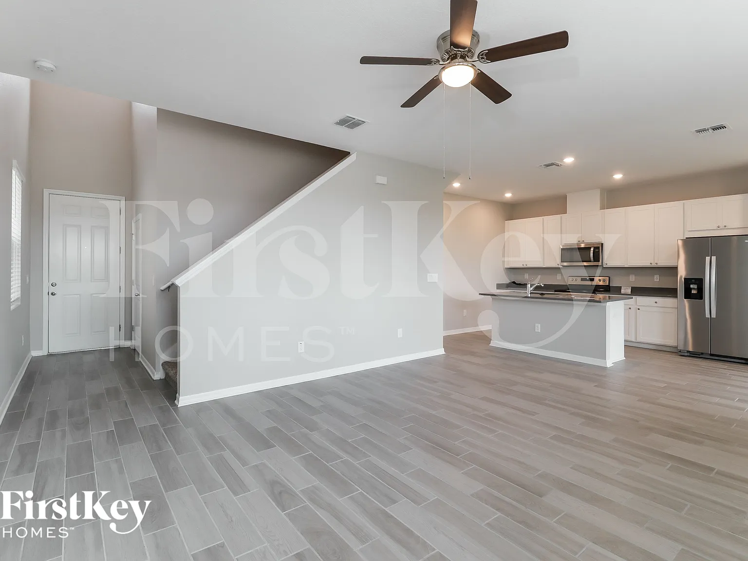 3 bed, 2.0 bath, 1708 sqft, $2,210 — Photo 4