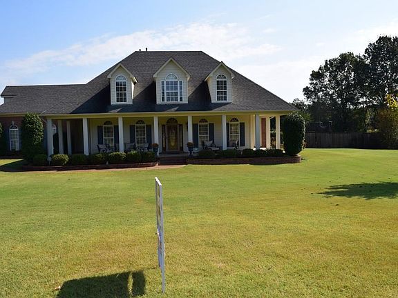 2nd image of 450 Casey Dr