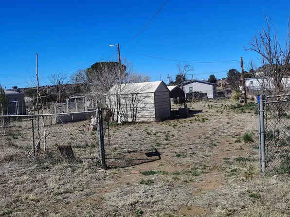 908 Cleveland St, Santa Clara, NM 88026