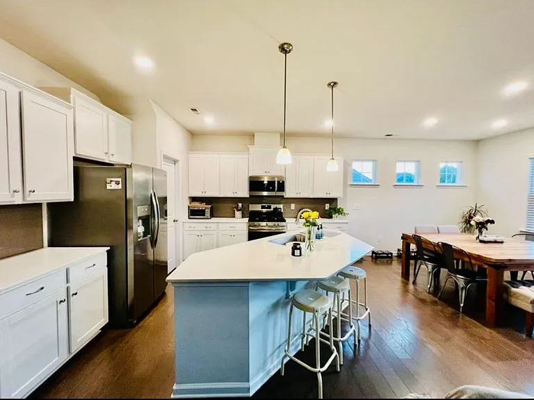 3020 Deep River Way — Photo 6