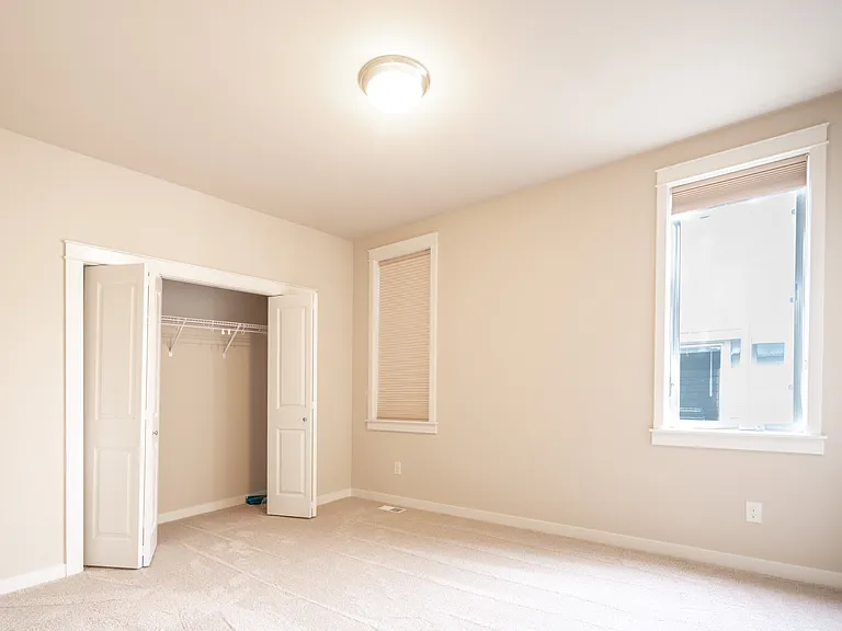 15993 NE 118th Ct — Photo 9