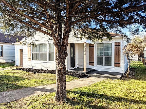 2nd image of 2623 W Clarendon Dr