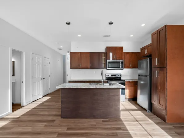 4011 Redan Rd Unit 5, Stone Mountain, GA 30083