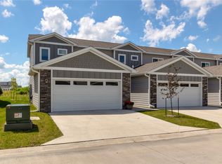 228 NW Greenwood Pl, Waukee, IA 50263