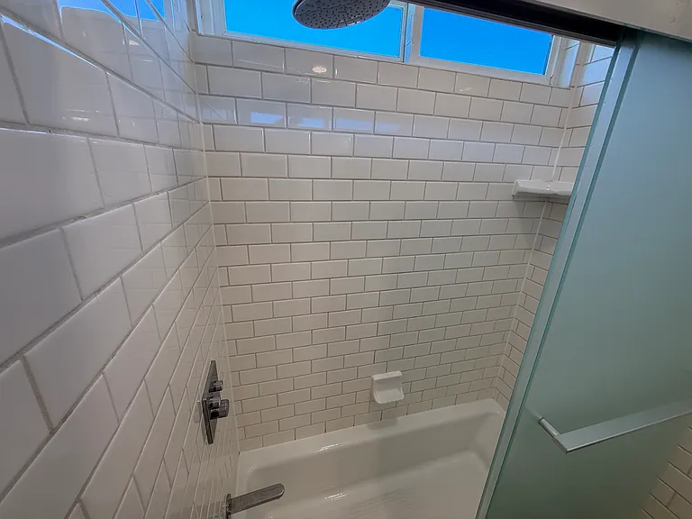 1011 Linden Ave #9 — Photo 12