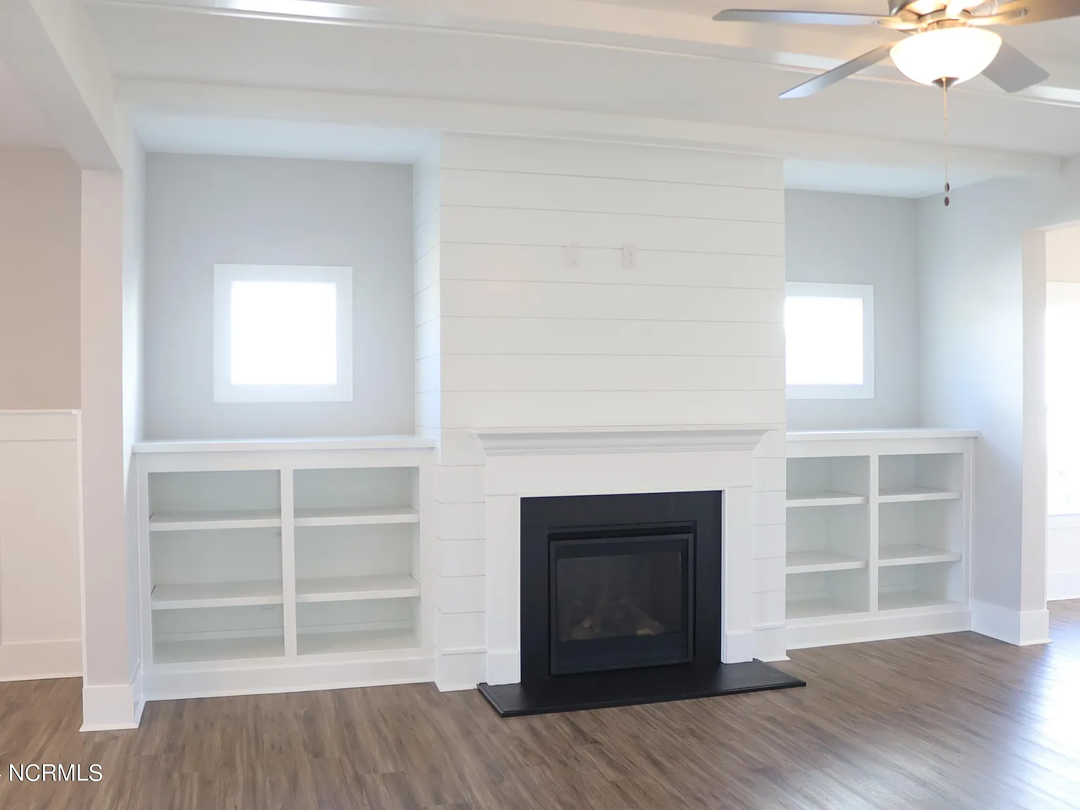 4 bed, 3.5 bath, 2661 sqft, $2,800 — Photo 4