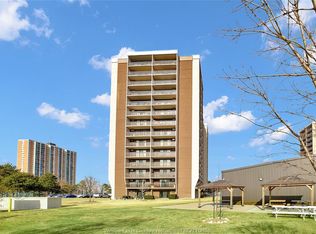 9099 Riverside Dr E #1023, Windsor, ON N8S4R1