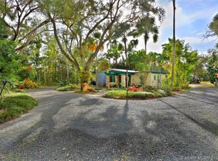 7970 SW 120th St, Pinecrest, FL 33156