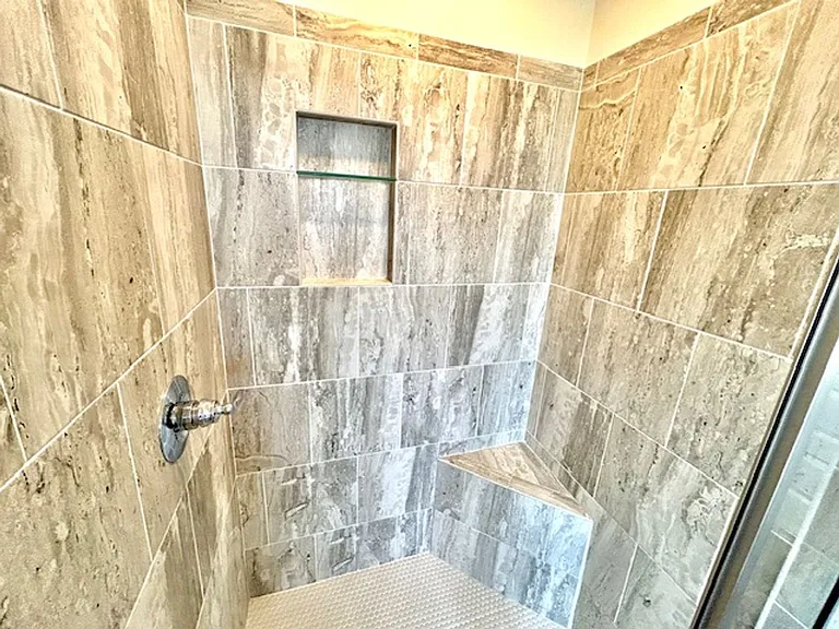 115 Hutchinson Rd — Photo 45